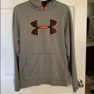 Underarmour hoodie